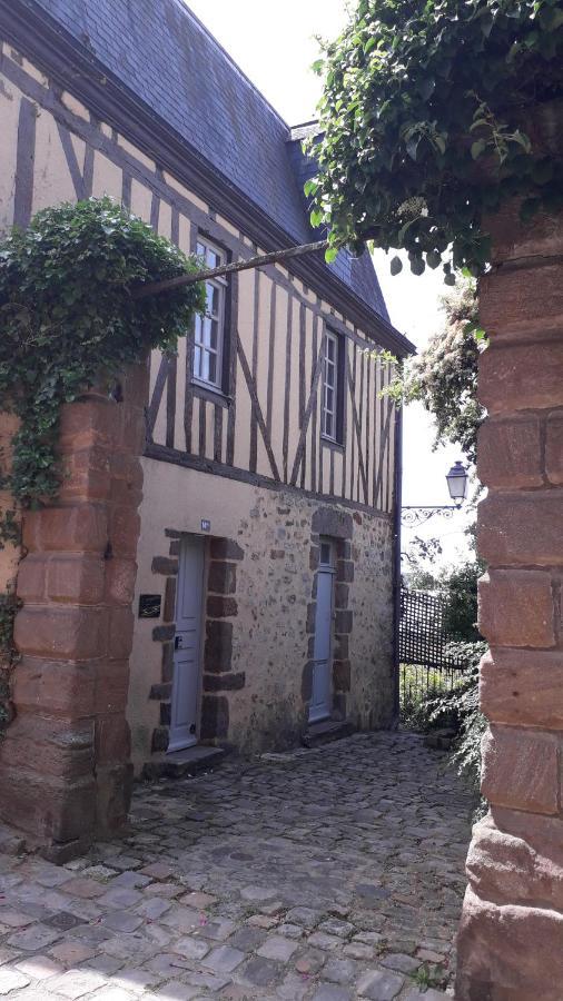 Petite Maison Romantique Au Calme, Coeur Historique Plantagenet, Vue Ville Le Mans Kültér fotó